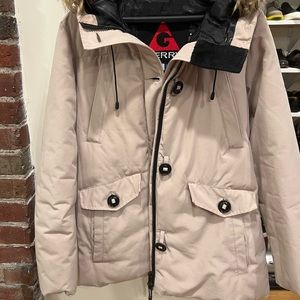 Gerry size medium winter jacket